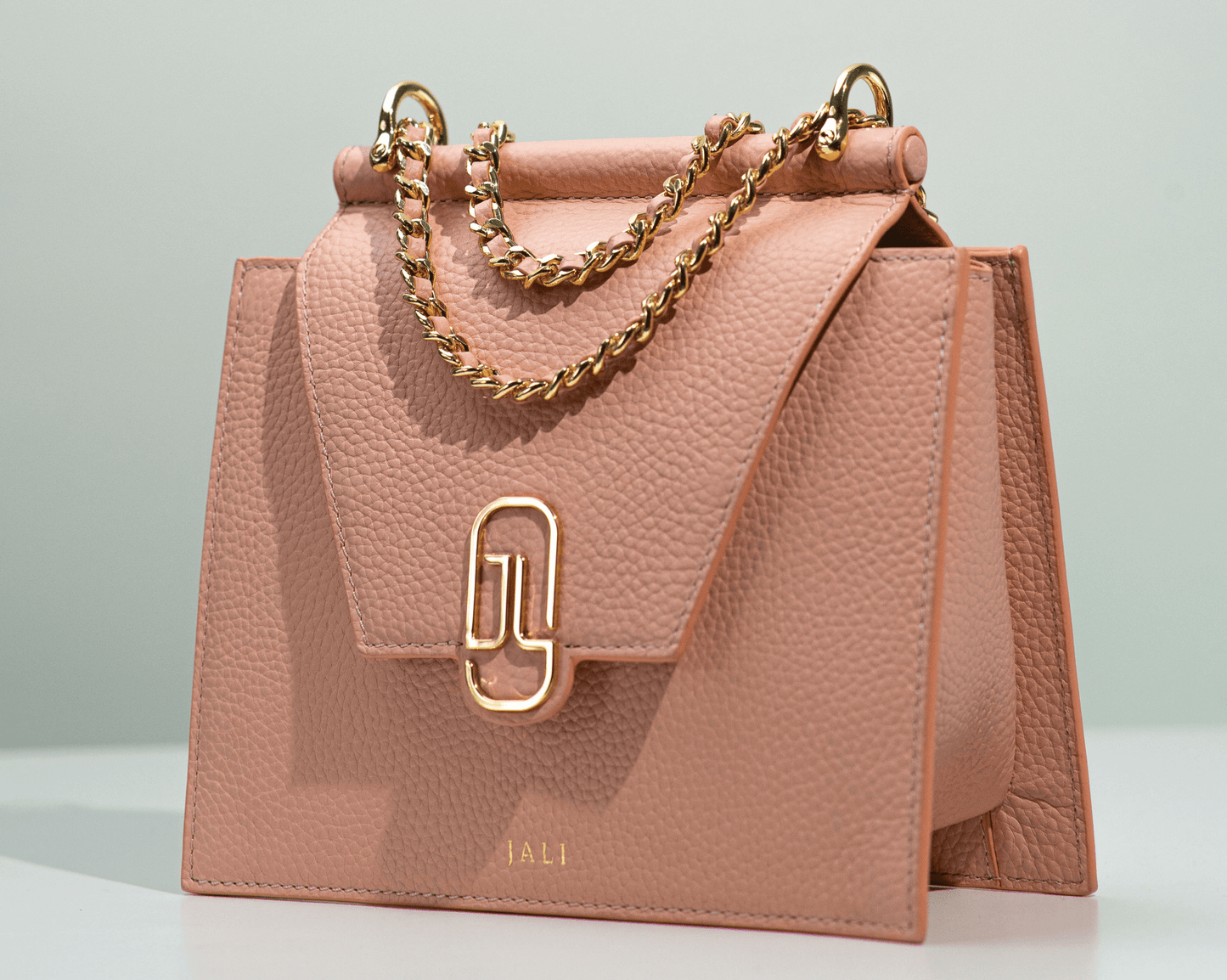 Cleopatra bag - Nude Pink - Jali-australia - crossbody - Saddle - front - gold-chain